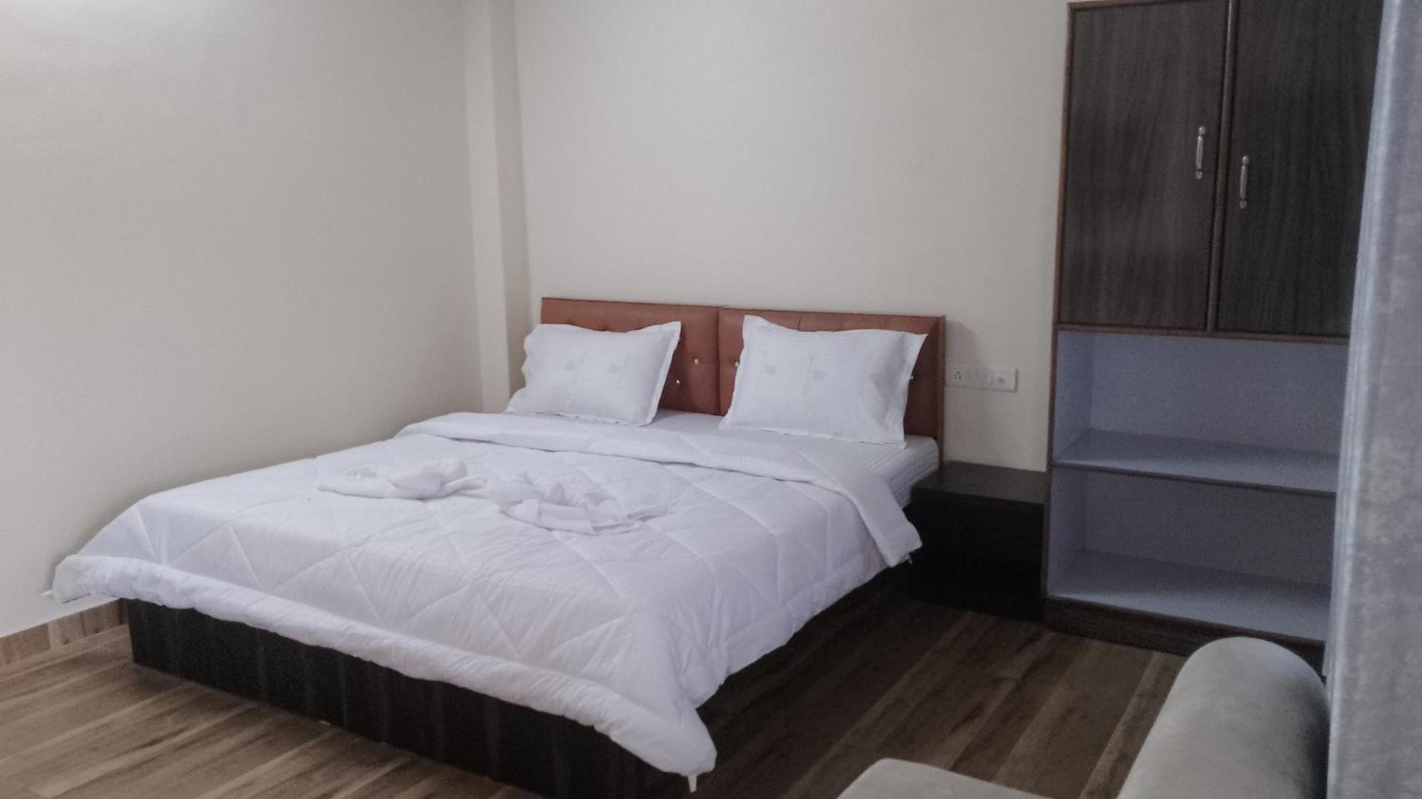 Whistling Wind Resorts By Stayapart Lataguri Luaran gambar